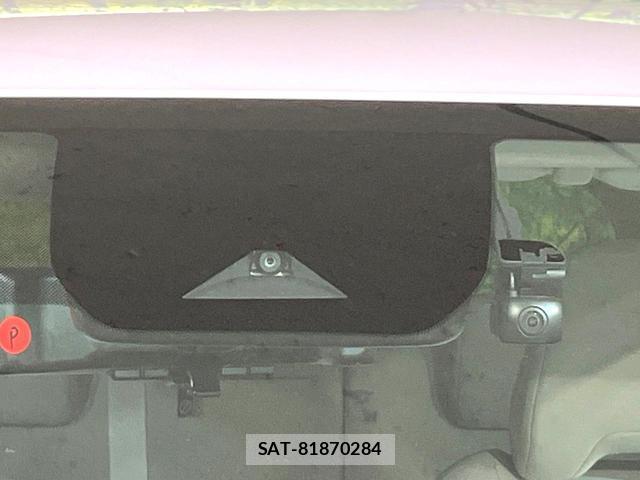 Nissan NOTE 2022-09 8219130-4
