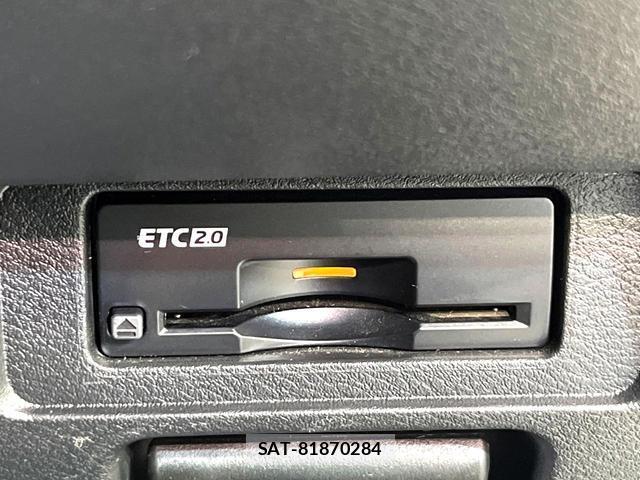 Nissan NOTE 2022-09 8219130-6