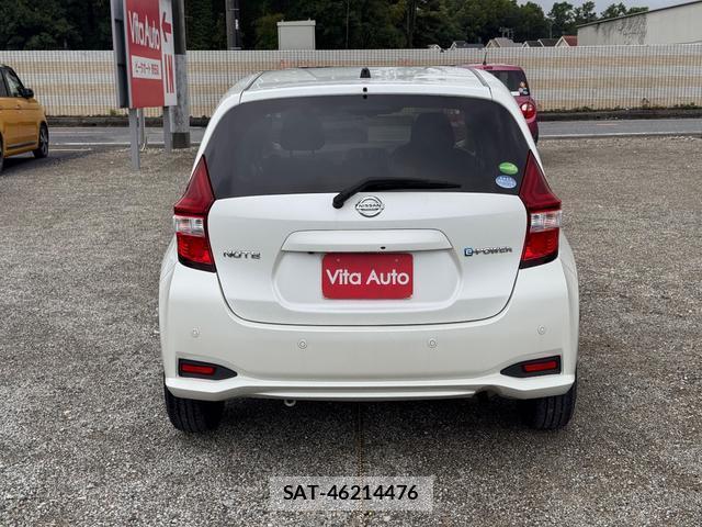 Nissan NOTE 2017-06 8219230-11