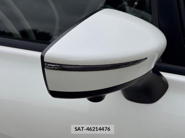 Nissan NOTE 2017-06 8219230-14