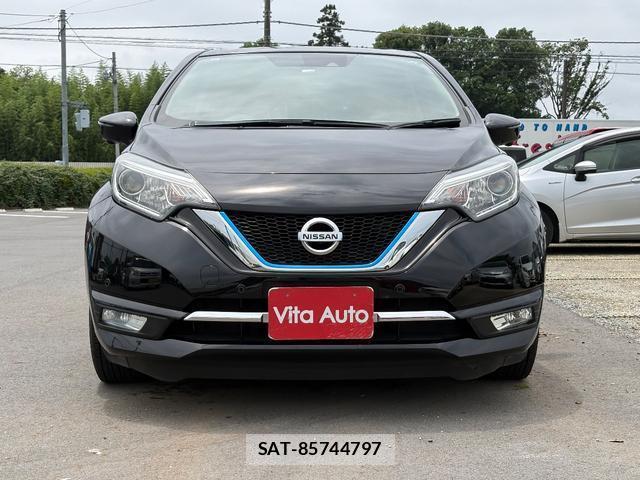 Nissan NOTE 2018-01 8219232-17