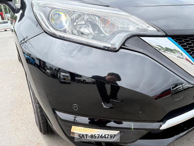Nissan NOTE 2018-01 8219232-6