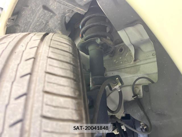 Nissan NOTE 2019-06 8219371-19