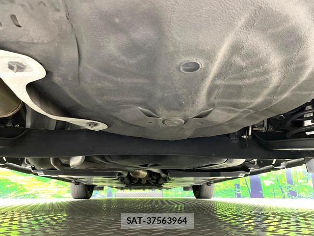 Nissan NOTE 2021-07 8219420-18