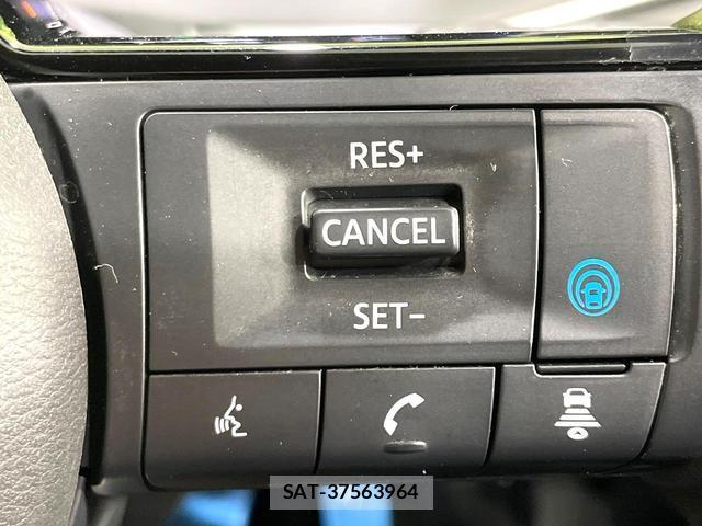 Nissan NOTE 2021-07 8219420-7