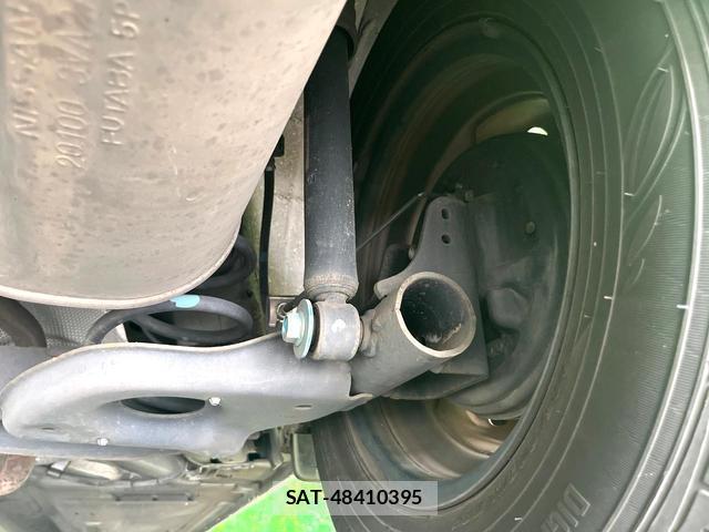 Nissan NOTE 2015-06 8219435-19