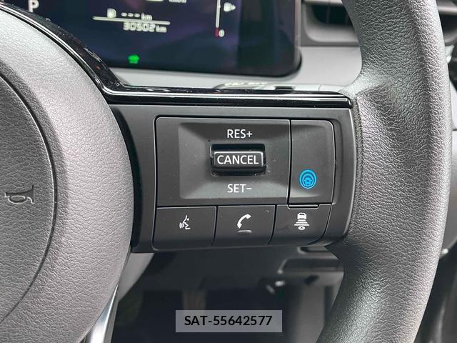 Nissan NOTE 2021-11 8219744-11