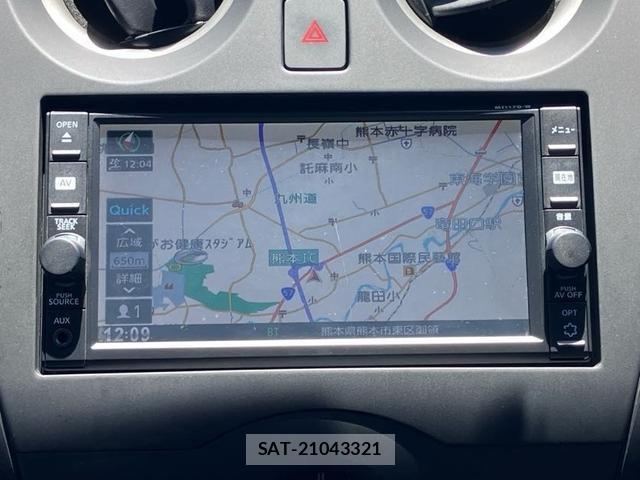 Nissan NOTE 2018-05 8219751-1