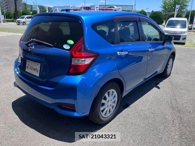 Nissan NOTE 2018-05 8219751-10