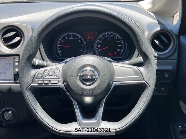 Nissan NOTE 2018-05 8219751-16