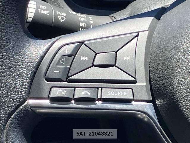 Nissan NOTE 2018-05 8219751-17