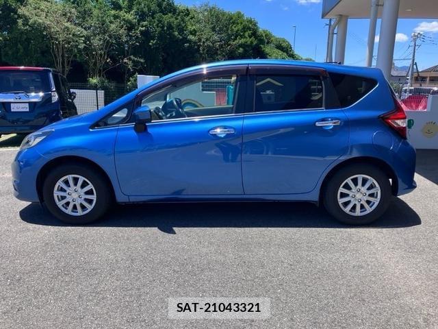 Nissan NOTE 2018-05 8219751-7
