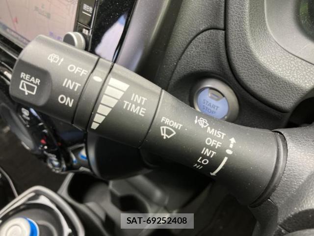 Nissan NOTE 2019-07 8219941-16