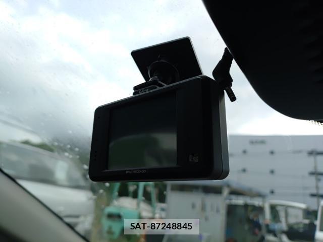 Nissan NOTE 2021-07 8219967-16