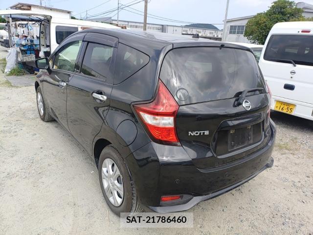 Nissan NOTE 2019-07 8219971-5