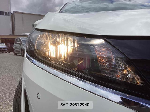 Nissan NOTE 2022-05 8220159-15