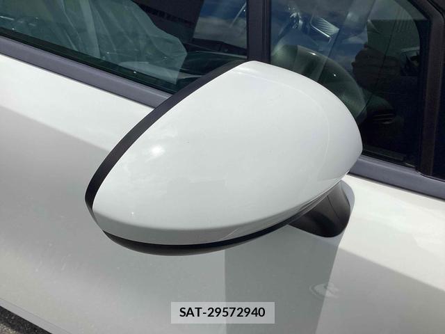 Nissan NOTE 2022-05 8220159-16
