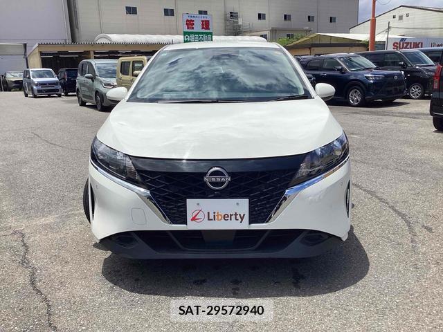 Nissan NOTE 2022-05 8220159-5