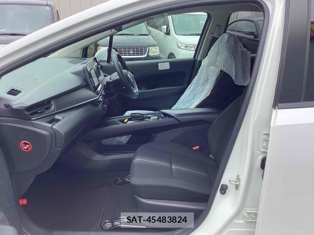 Nissan NOTE 2022-06 8220164-12