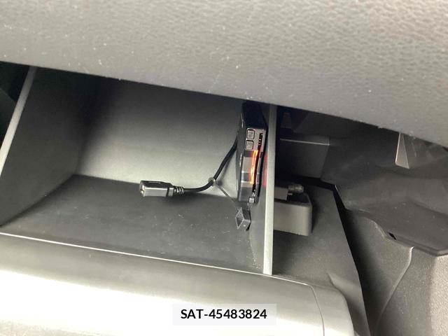 Nissan NOTE 2022-06 8220164-3