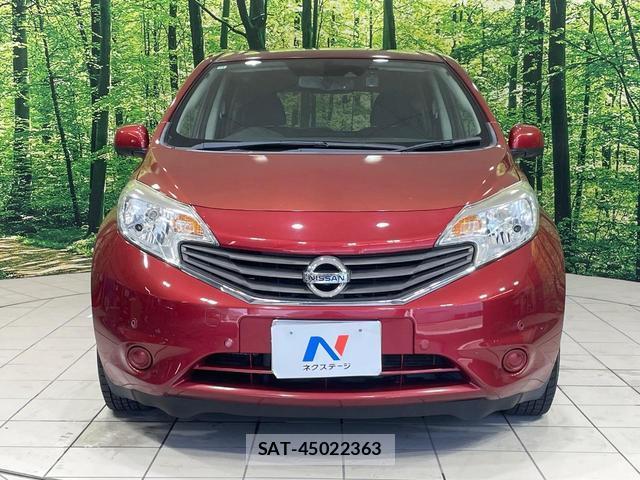 Nissan NOTE 2015-01 8220412-13