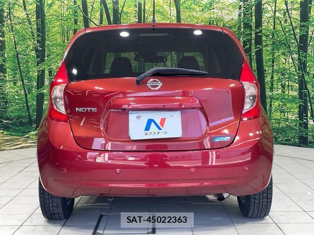 Nissan NOTE 2015-01 8220412-14