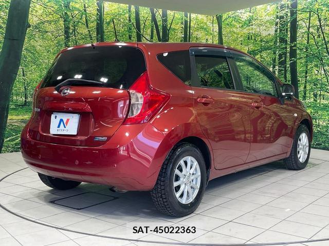 Nissan NOTE 2015-01 8220412-16