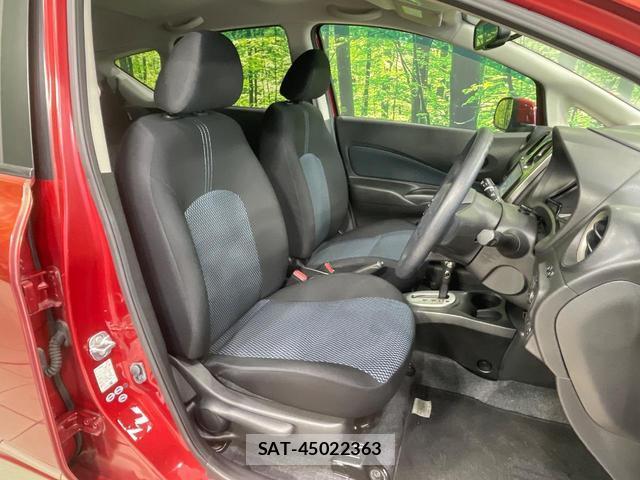 Nissan NOTE 2015-01 8220412-7