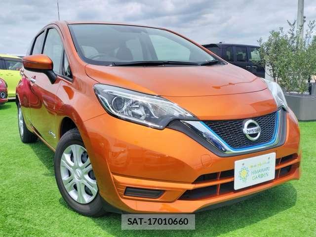 Nissan NOTE 2016-11 8220599-2