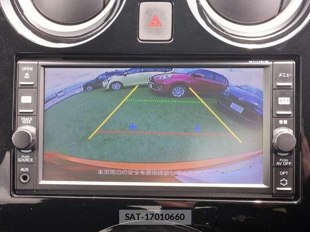Nissan NOTE 2016-11 8220599-6