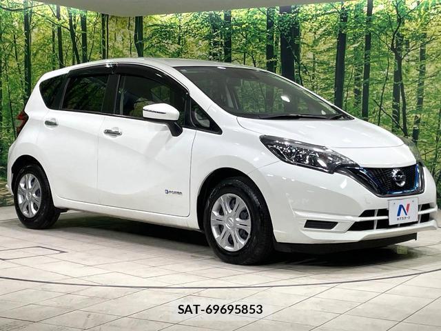 Nissan NOTE 2018-05 8220750-15