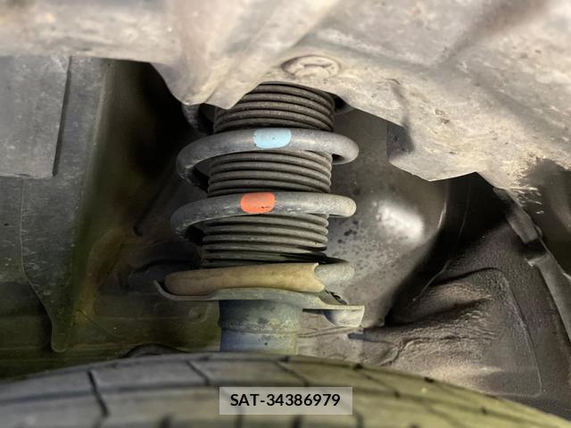 Nissan NOTE 2019-07 8221139-19
