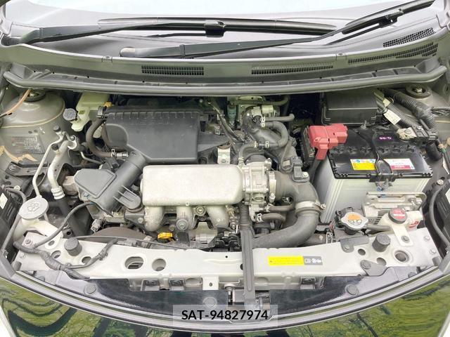 Nissan NOTE 2013-06 8221231-12