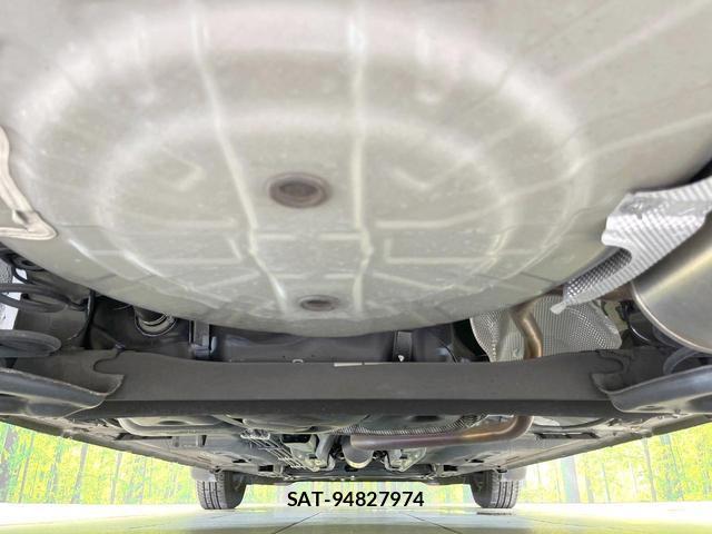 Nissan NOTE 2013-06 8221231-13
