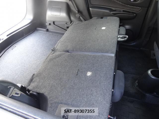 Nissan NOTE 2013-03 8221261-15