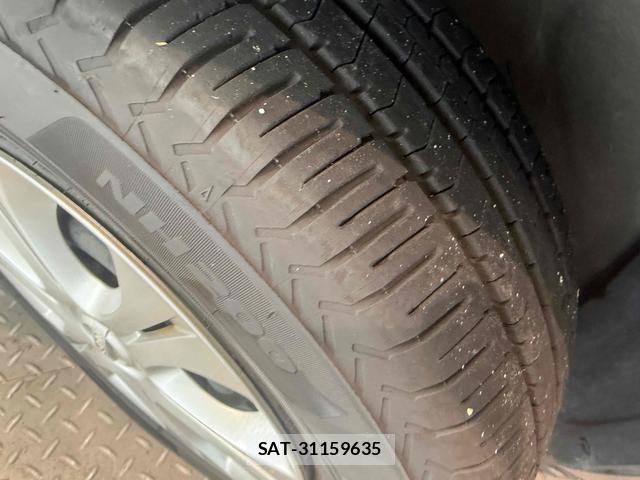 Nissan NOTE 2016-12 8221299-16