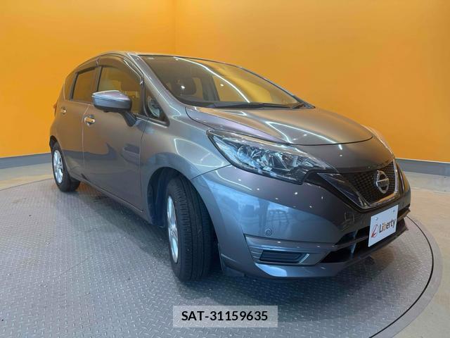Nissan NOTE 2016-12 8221299-5