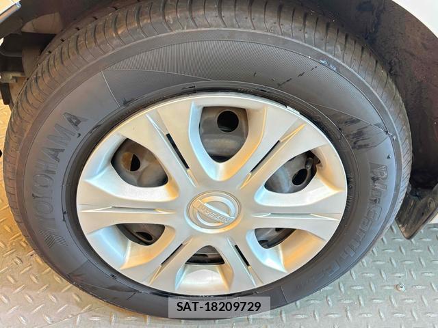 Nissan NOTE 2017-06 8221306-18
