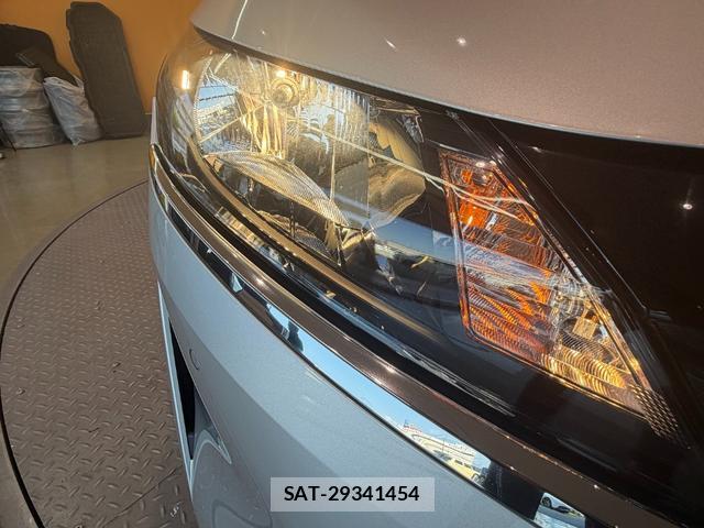 Nissan NOTE 2021-04 8221307-11
