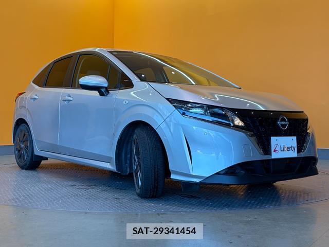 Nissan NOTE 2021-04 8221307-3