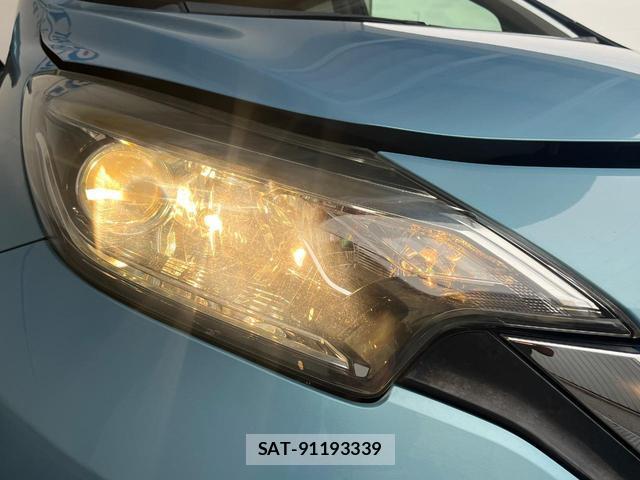 Nissan NOTE 2018-11 8221355-12
