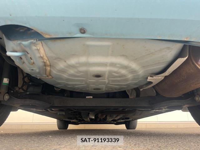 Nissan NOTE 2018-11 8221355-19