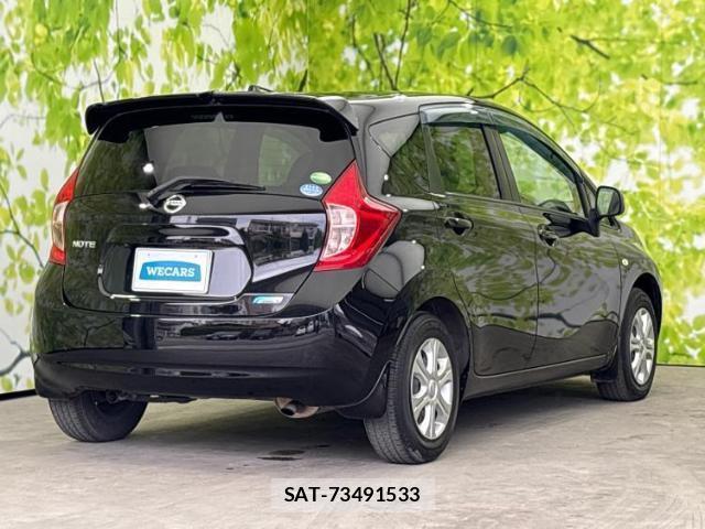 Nissan NOTE 2013-11 8221940-2