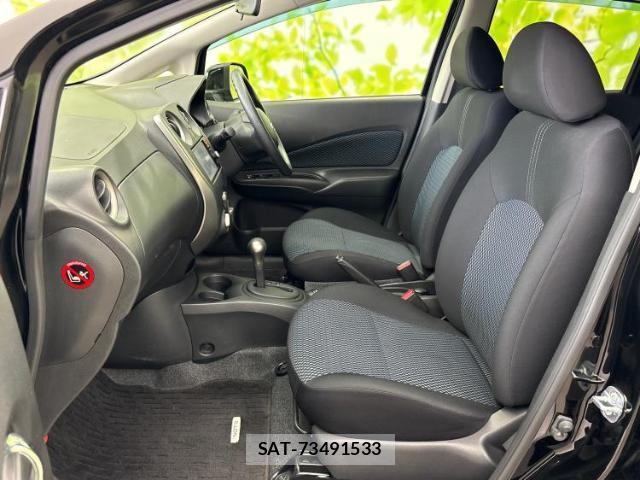 Nissan NOTE 2013-11 8221940-5