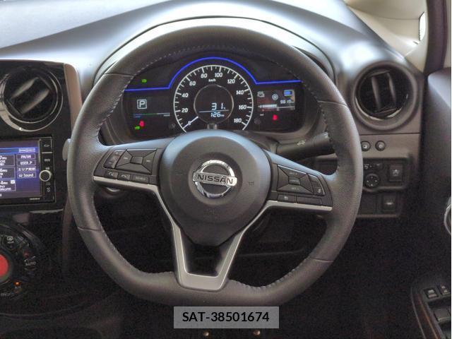 Nissan NOTE 2020-03 8222211-17