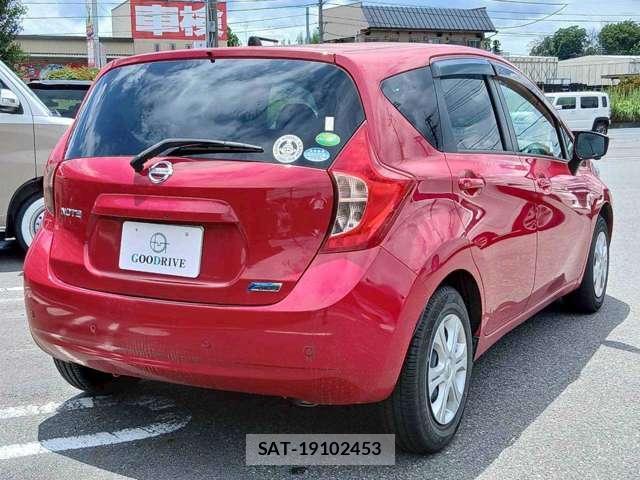Nissan NOTE 2016-05 8222674-1