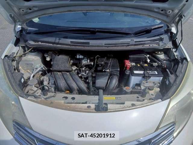 Nissan NOTE 2013-09 8222677-15