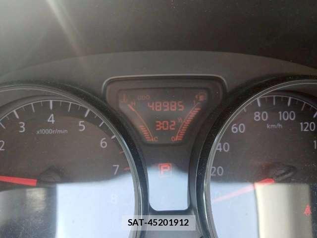 Nissan NOTE 2013-09 8222677-5