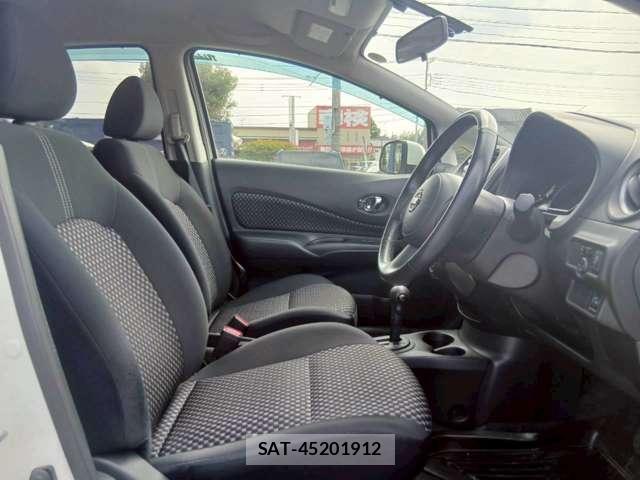 Nissan NOTE 2013-09 8222677-6