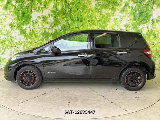 Nissan NOTE 2019-08 8222878-1